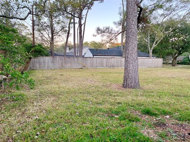 105 Stoney Creek Dr, Houston, TX 77024 - photo 3