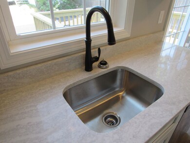 70 Westminster St, Manchester, NH 03103 - photo 4