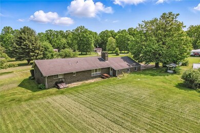 1011 S Lake Rd, Mercer, PA 16137 - photo 4