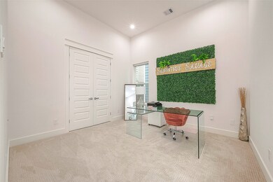 808 Fisher St unit J, Houston, TX 77018 - photo 6