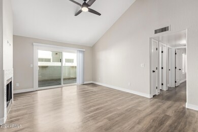 2100 W Lemon Tree Place unit 18, Chandler, AZ 85224 - photo 4