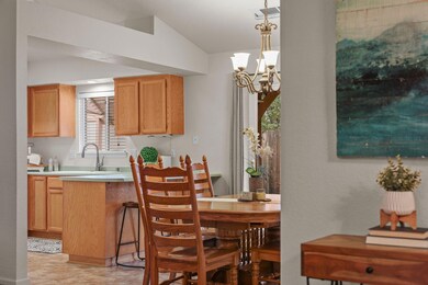 894 Montcrest Dr, Redding, CA 96003 - photo 6