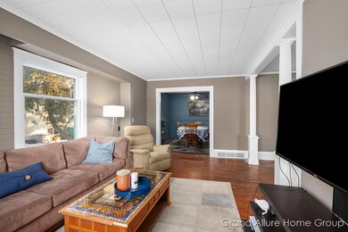 637 W Superior St, Wayland, MI 49348 - photo 6