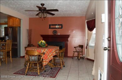 228 Tinley Dr, Lansing, MI 48911 - photo 5