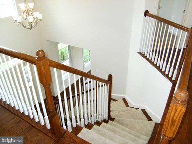 17616 Zullo Dr, Poolesville, MD 20837 - photo 7