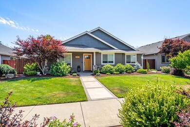 2785 SW Elmer Nelson Ln, Grants Pass, OR 97527 - photo 2