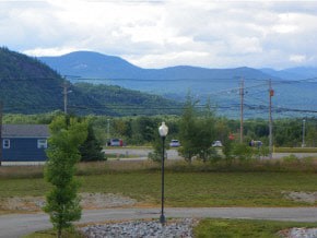 Wake up to Mt Washington
