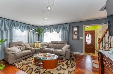 515 Van Buren Ave, Linden, NJ 07036 - photo 2