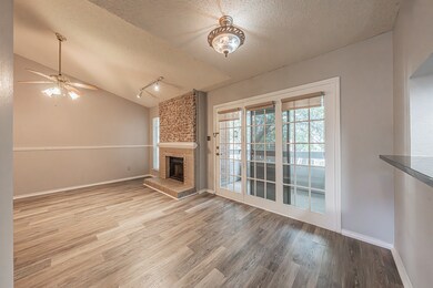 2101 Saint Michaels Dr unit 209, Arlington, TX 76011 - photo 7