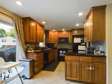 1 Makechnie Rd, Burlington, MA 01803 - photo 3