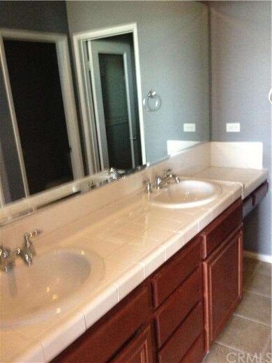 Dual Sinks in the Master Bath 