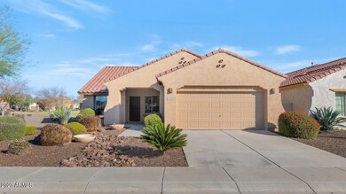 5326 W Saddlehorn Rd-large-002-011-5326
