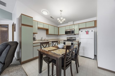 72 Miller Ave SW unit 8, Cedar Rapids, IA 52404 - photo 7