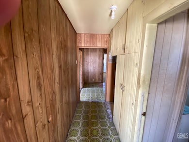 113 Q St, Taft, CA 93268 - photo 7