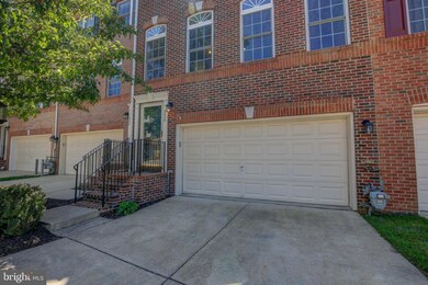 2458 Cheyenne Dr, Gambrills, MD 21054 - photo 4