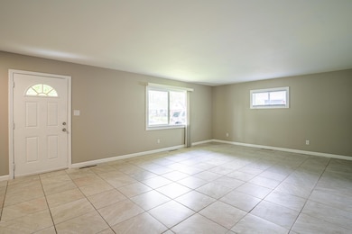Brentnell Ave-9 2