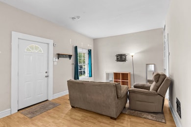 4109 Walsh St, Saint Louis, MO 63116 - photo 7