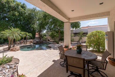 04 Back Patio