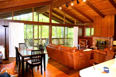 803 Hickory Ct, Hawley, PA 18428 - photo 7