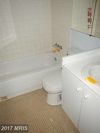 9275 Chadburn Place, Montgomery Village, MD 20886 - photo 6