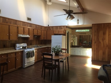 2604 Bois d Arc St, Huntsville, TX 77320 - photo 6