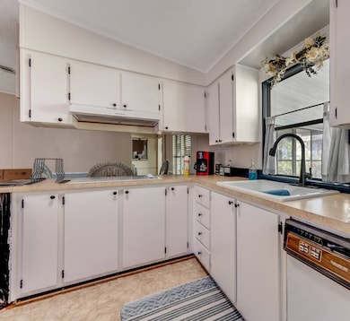 10 Highland Falls Dr, Ormond Beach, FL 32174 - photo 3