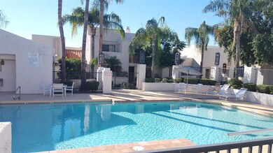 Pool 2 (2)