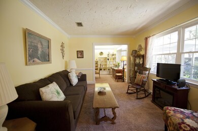 Formal Living Mid Level