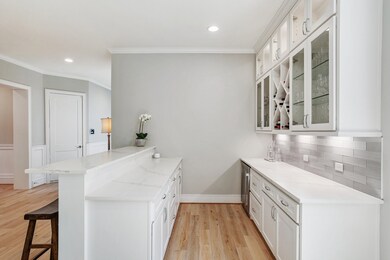 943 W 42nd St, Houston, TX 77018 - photo 7