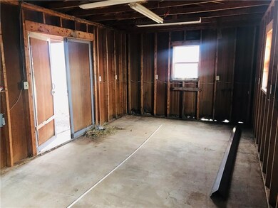 101 Lake View Dr, Harrah, OK 73045 - photo 7