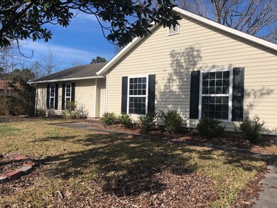 803 Deblea Ct, Jacksonville, NC 28546 - photo 2