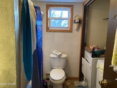 152 Northwood Rd, Dingmans Ferry, PA 18328 - photo 5