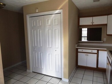 807 Swadley Rd unit 2, Johnson City, TN 37601 - photo 7