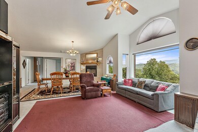 9996 Blackwell Rd, Central Point, OR 97502 - photo 5