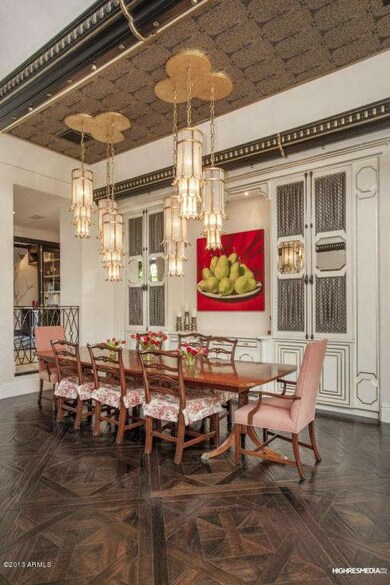 5 Dining Room