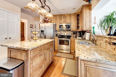 8614 Hillview Rd, Hyattsville, MD 20785 - photo 2