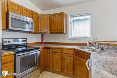 12-Kitchen_KC_00329