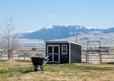 Blacktail Mountains