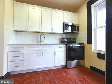 5013 Chester Ave unit 1, Philadelphia, PA 19143 - photo 4