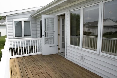 303 Shoreside South Dr SE, Grand Rapids, MI 49548 - photo 5