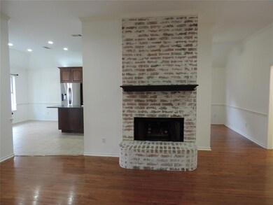 2716 Montreal Dr, Hurst, TX 76054 - photo 3