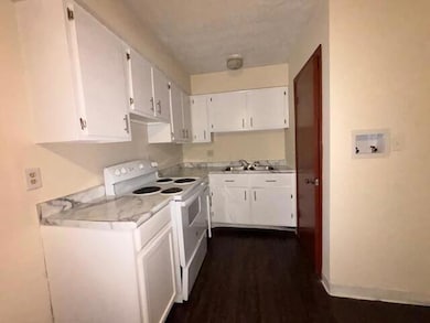 2739 Beulah Rd, Columbus, OH 43211 - photo 4