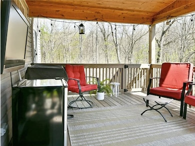 290 Shady Glen Dr, Coraopolis, PA 15108 - photo 6