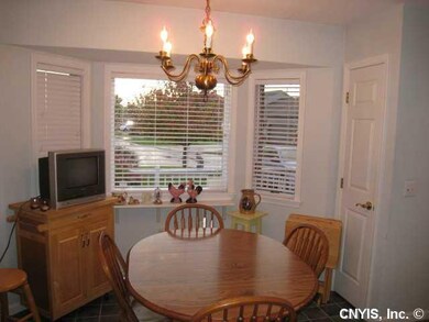 Kitchen Breakfast Area