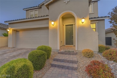 Mediterranean / spanish-style house featuring stuc