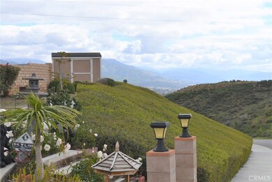 5451 N Pinnacle Ln, San Bernardino, CA 92407 - photo 6