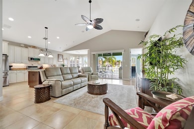 417 Bahama Grande Blvd, Apollo Beach, FL 33572 - photo 5