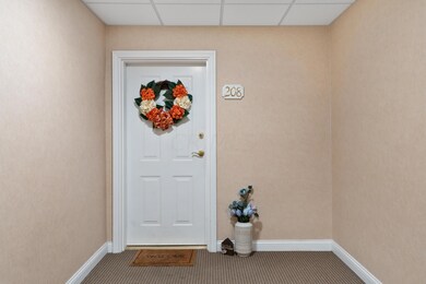 2245 Riverside Dr #208_MLS_4