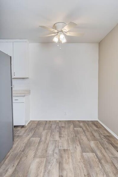 412 Deery St, Shelbyville, TN 37160 - photo 6