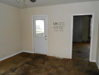 1204 S Prince St, Princeton, IN 47670 - photo 7